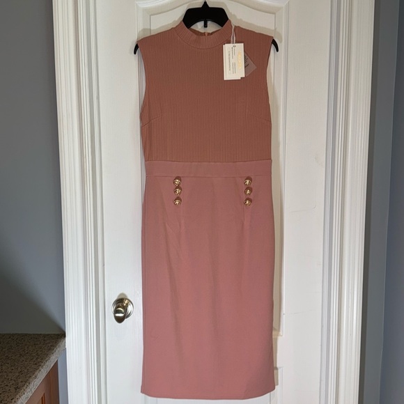 Elegant Salmon Pink Sleeveless Midi Dress NWT size large - Picture 1 of 4